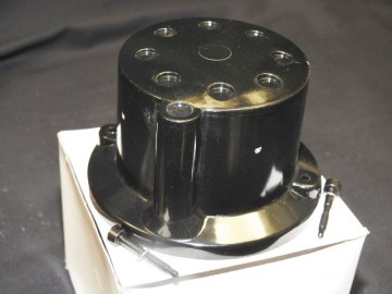 Vertex Cap  Magneto -OAC  INTERNAL COIL  8 CYL.   8mmWIRES COME OUT THE SIDE OF CAP